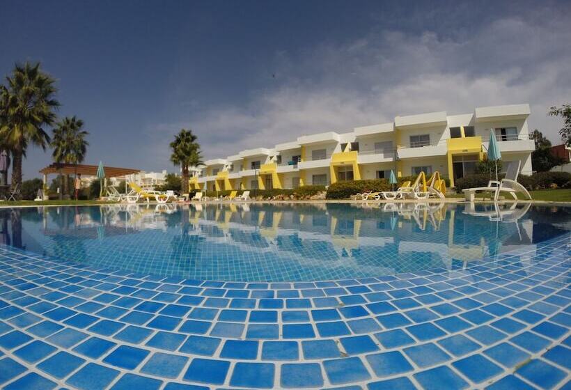 Fotos del hotel Apartamentos Santa Teresinha:  18