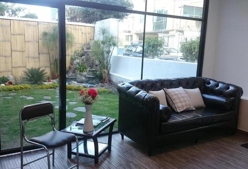 Fotos del hotel + Arte:  21