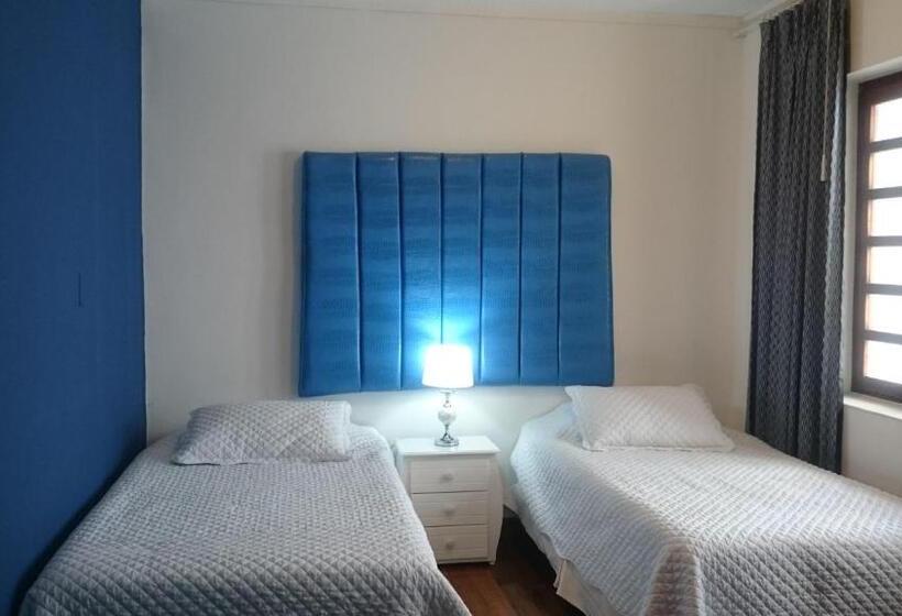 Fotos del hotel + Arte:  12