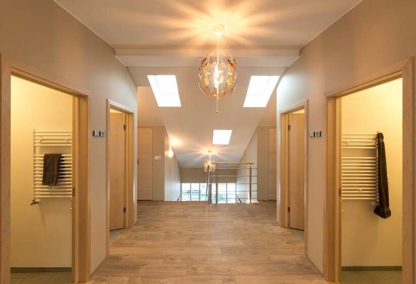 Fotos del hotel Guesthouse Garun, Skolavellir:  2