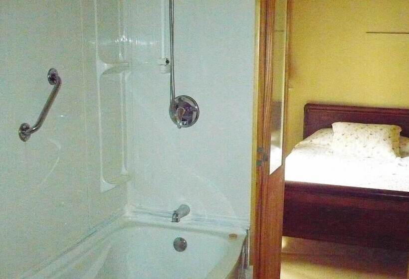 Fotos del hotel L'intendant:  8