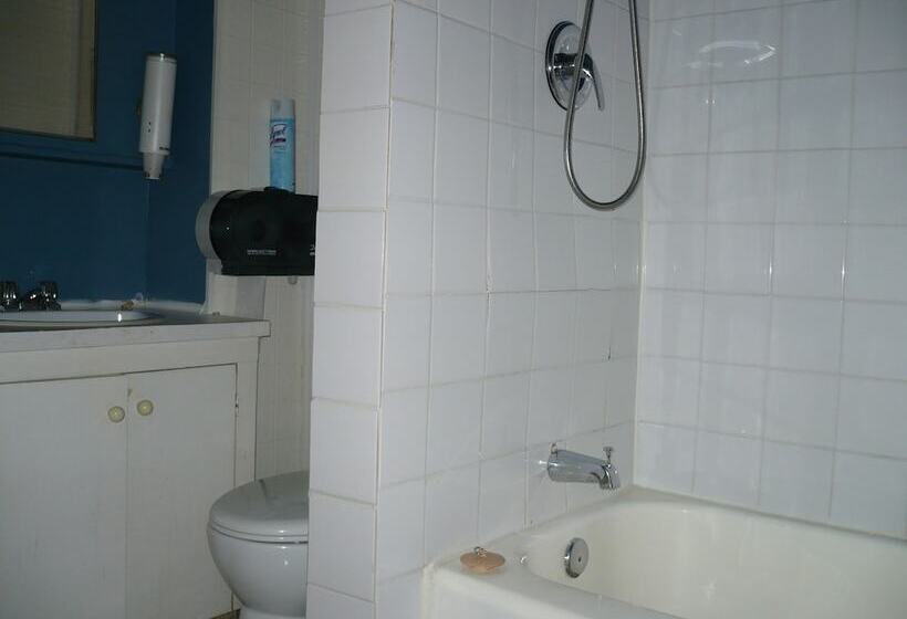 Fotos del hotel L'intendant:  14