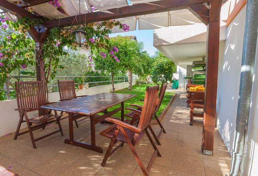 Fotos del hotel Villa Julian:  10