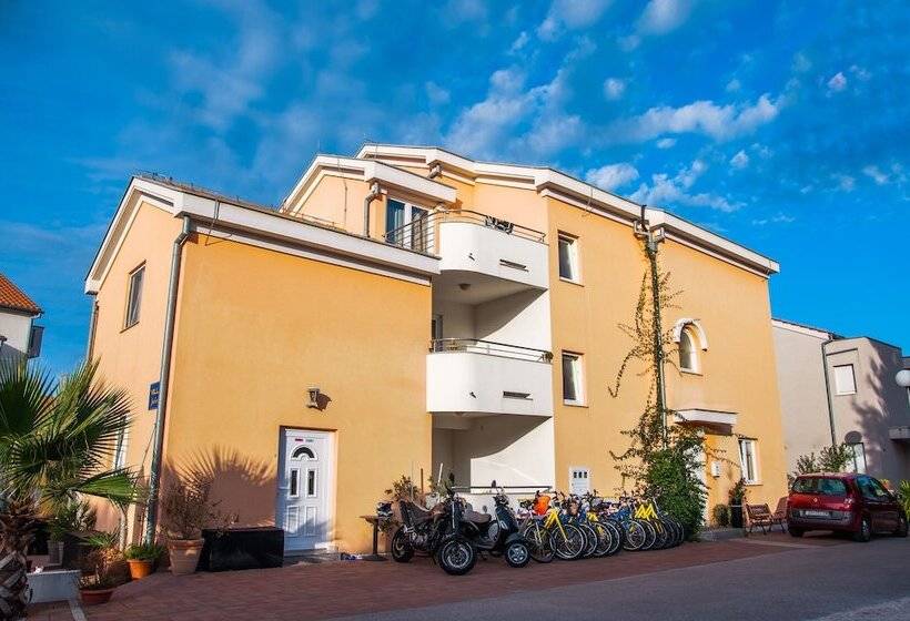 Fotos del hotel Villa Julian:  7