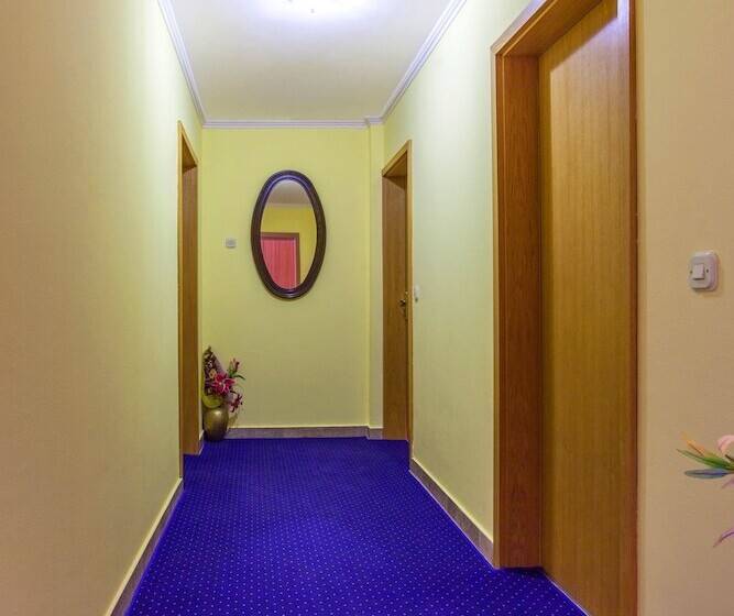 Fotos del hotel Villa Julian:  9