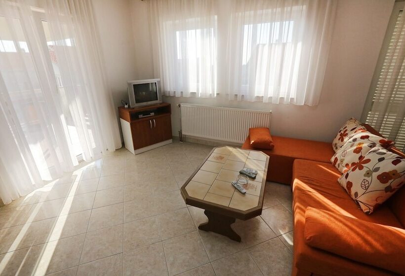 Fotos del hotel Villa Julian:  25