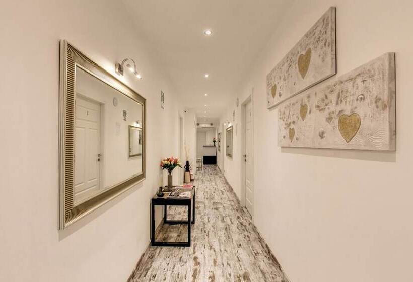 Fotos del hotel Colonna 18:  3