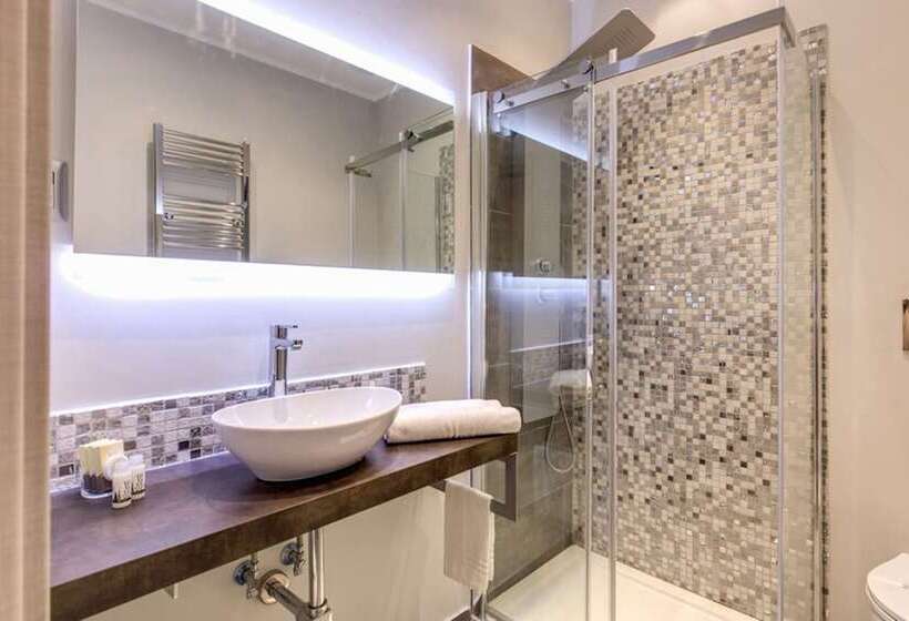 Fotos del hotel Colonna 18:  8