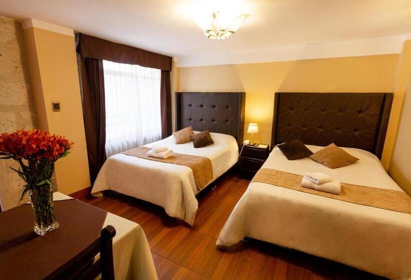 Fotos del hotel El Portal De San Lázaro:  16