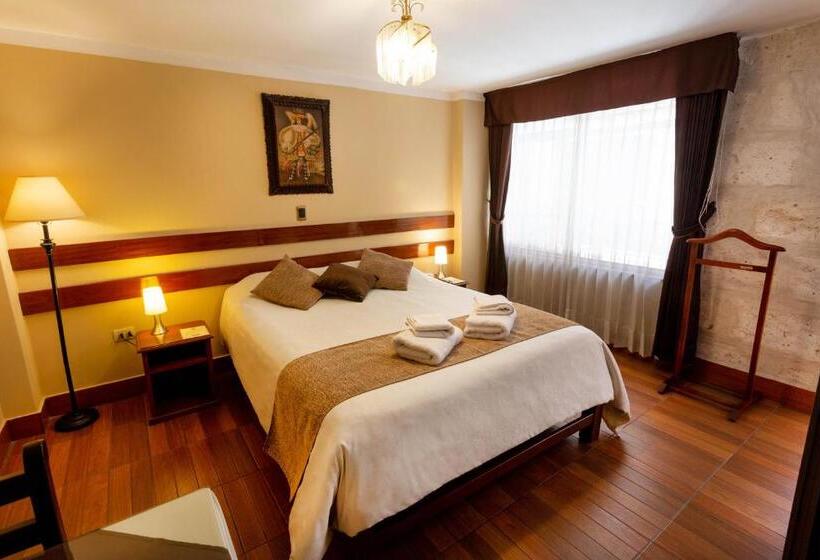 Fotos del hotel El Portal De San Lázaro:  22