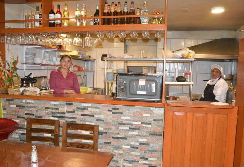 Fotos del hotel Hostal Wasichay:  3