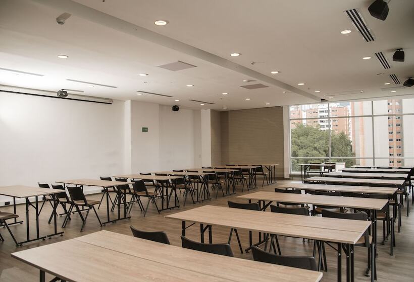 Fotos del hotel Viaggio Medellín Grand Select:  6