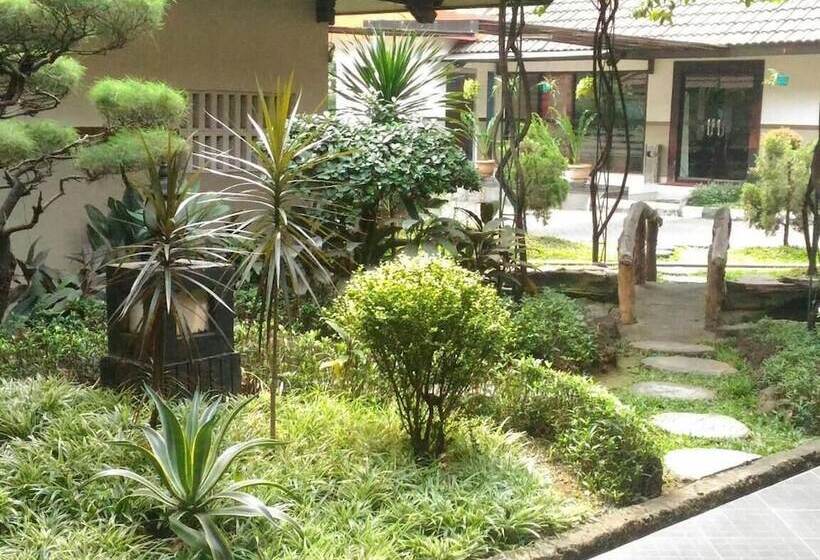 Fotos del hotel D'arcici Plumpang:  20