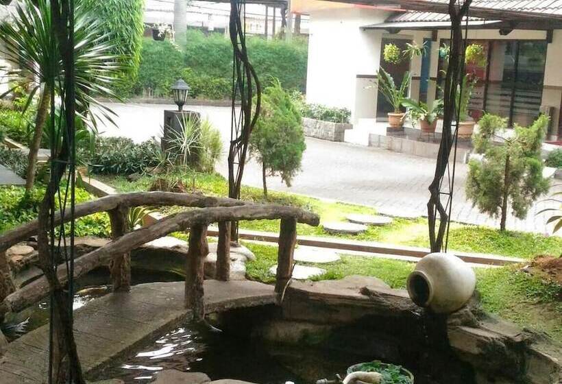 Fotos del hotel D'arcici Plumpang:  5