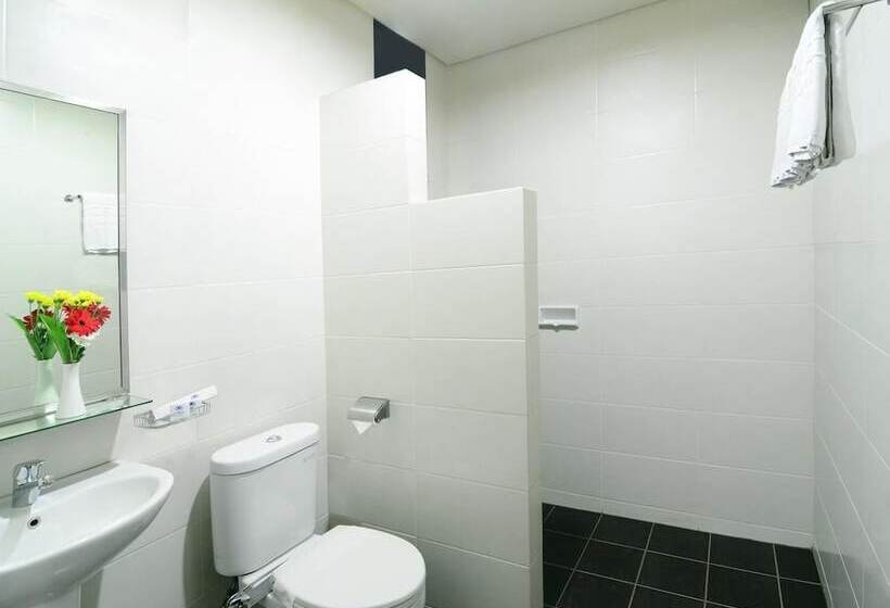 Fotos del hotel D'arcici Plumpang:  6