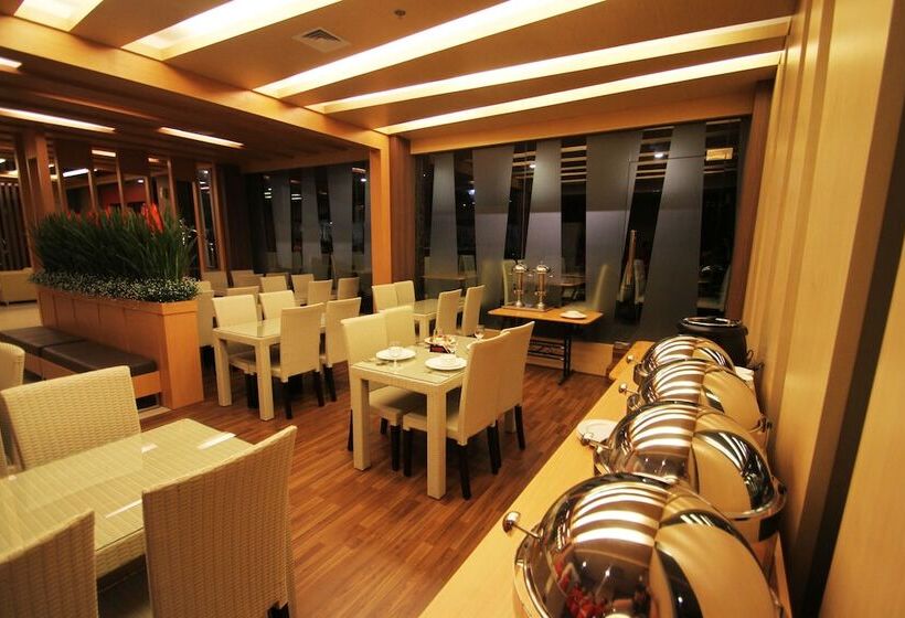 Fotos del hotel The L  Entertainment:  11