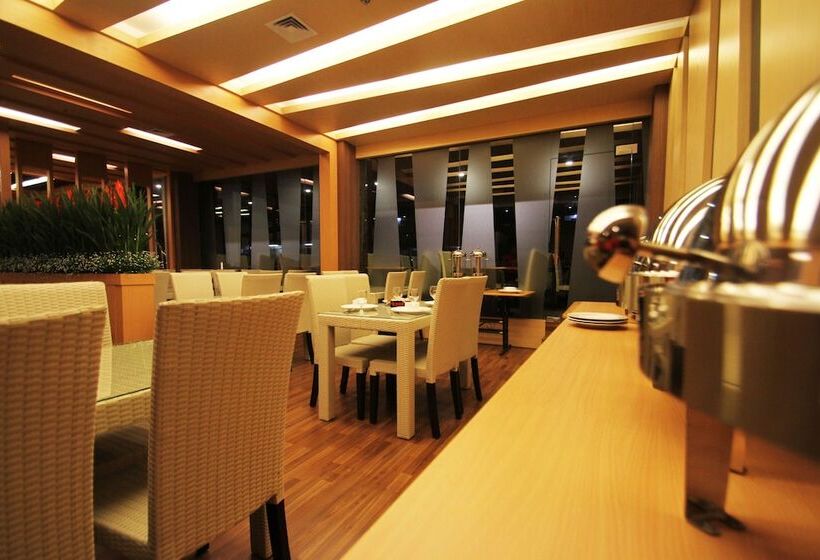 Fotos del hotel The L  Entertainment:  18