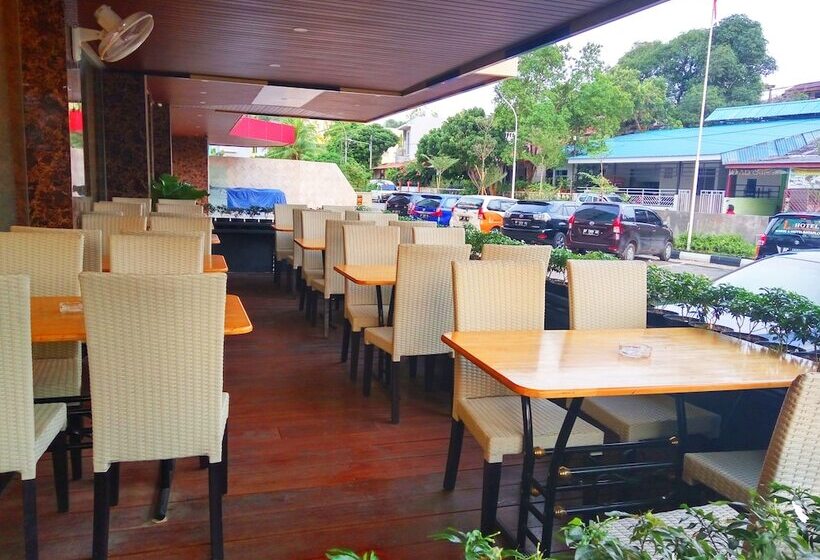 Fotos del hotel The L  Entertainment:  12