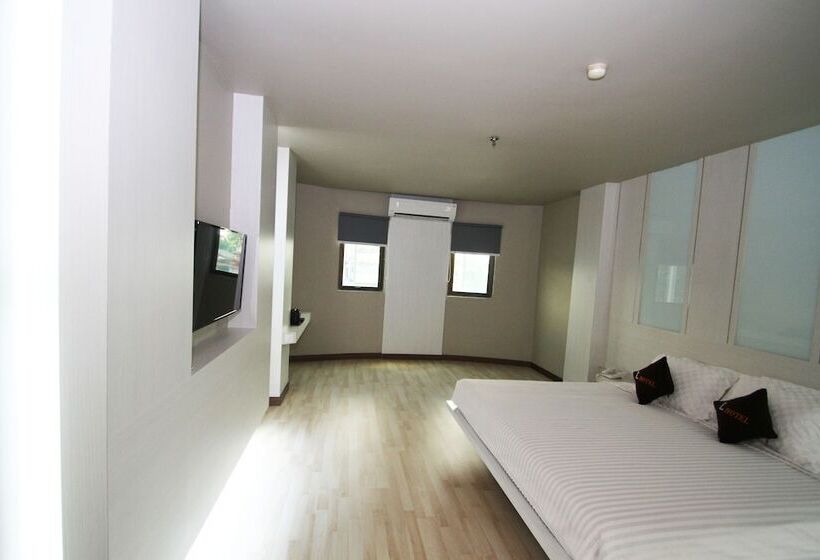 Fotos del hotel The L  Entertainment:  14