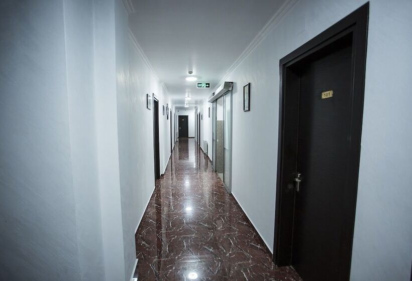 Fotos del hotel Batus:  15