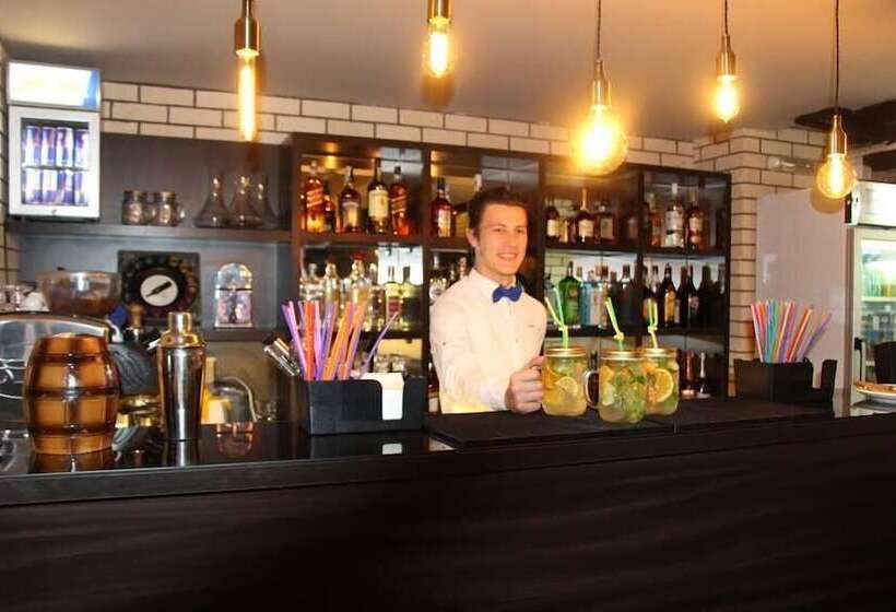 Fotos del hotel Batus:  17