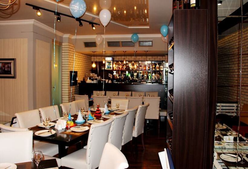 Fotos del hotel Batus:  16