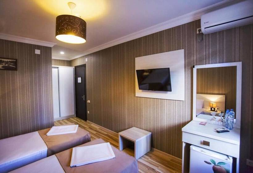 Fotos del hotel Batus:  2