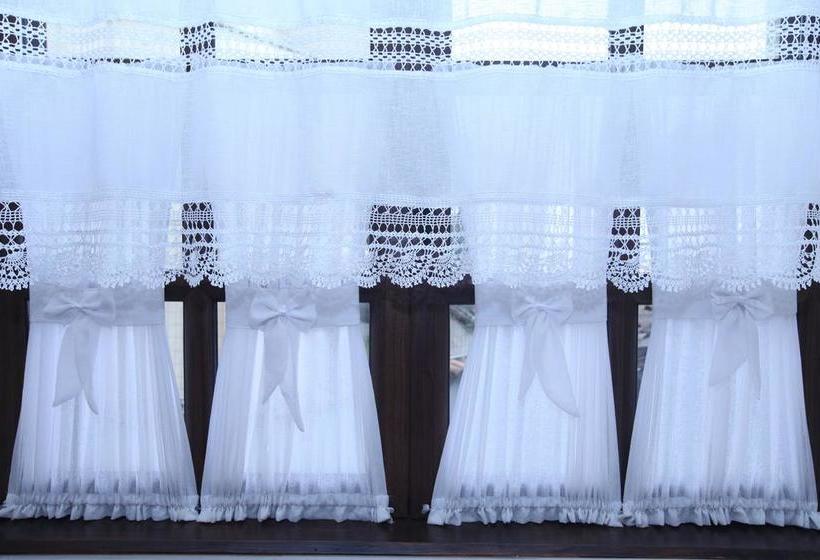 Fotos del hotel Antipatrea:  9