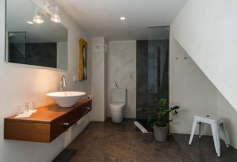 Fotos del hotel Cheap & Chic Hotel:  16