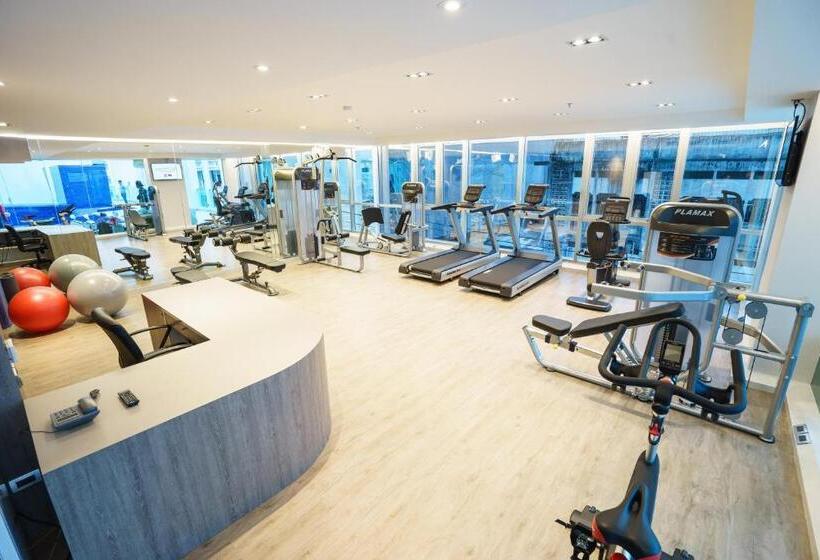 Fotos del hotel New Season Square:  14