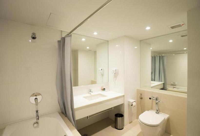 Fotos del hotel New Season Square:  7