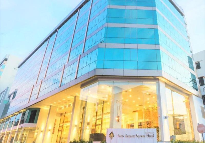 Fotos del hotel New Season Square:  11