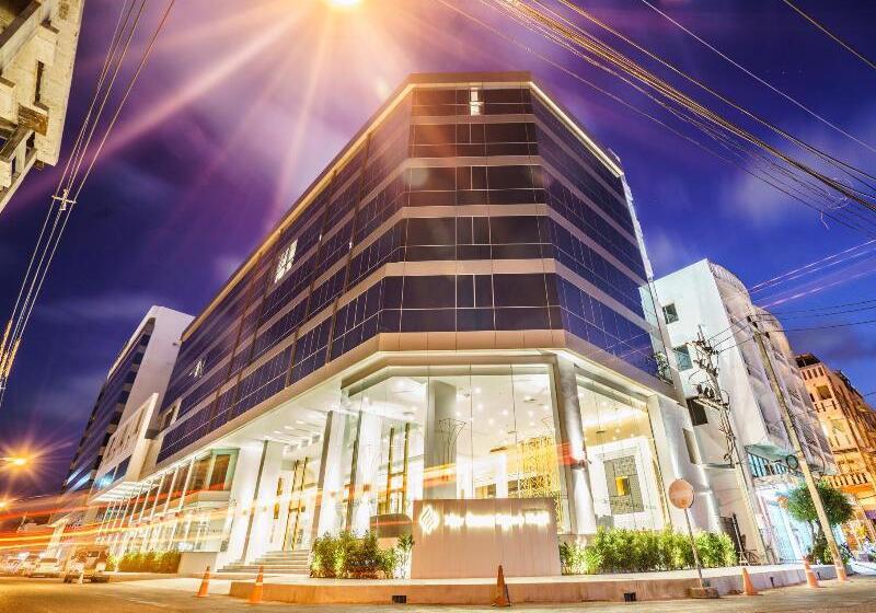 Fotos del hotel New Season Square:  2