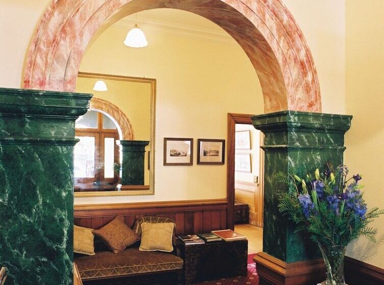 Fotos del hotel Braemar On Parliament St:  2