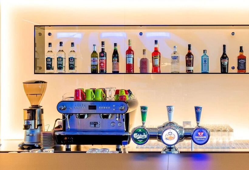 Fotos del hotel Ibis Styles Basel City:  6