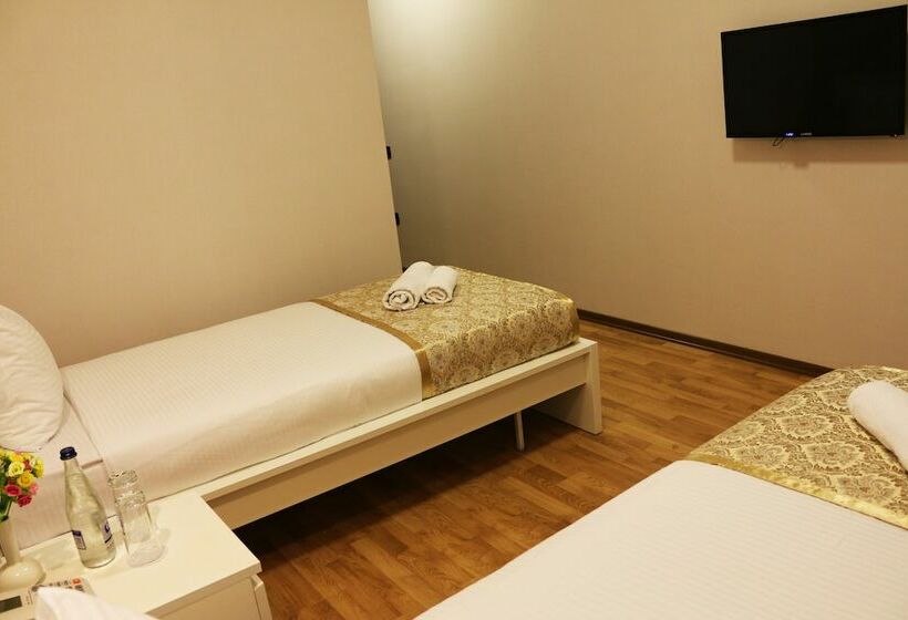 Fotos del hotel All Stars:  2