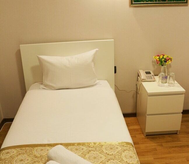 Fotos del hotel All Stars:  15