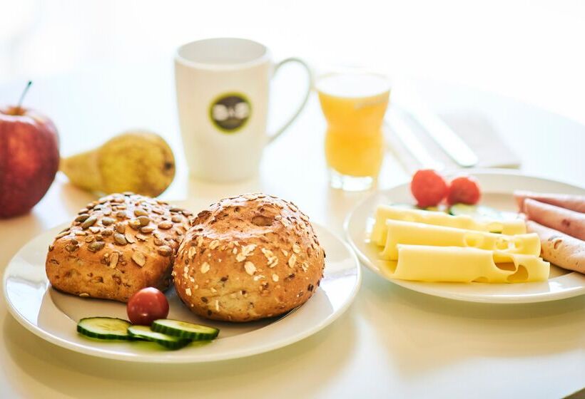 Fotos del hotel Premiere Classe Frankfurt Airport:  2