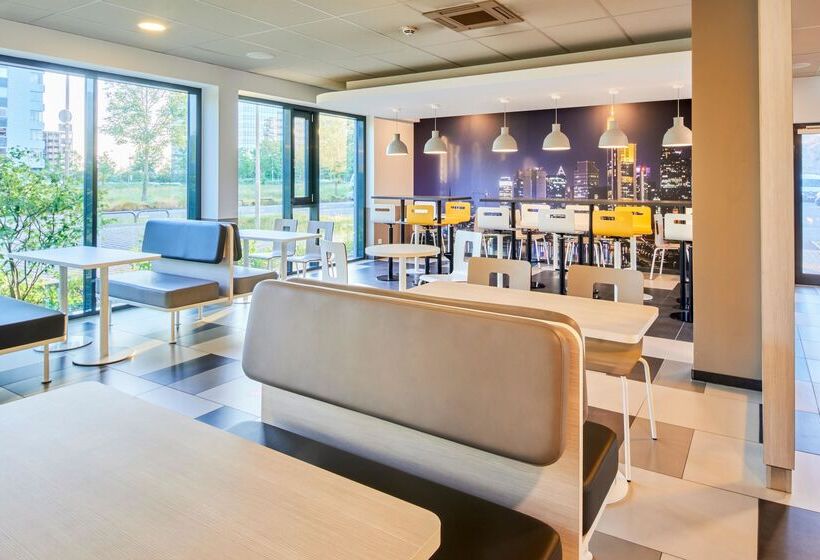 Fotos del hotel Premiere Classe Frankfurt Airport:  10