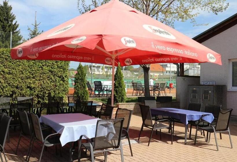 Fotos del hotel Centercourt:  4