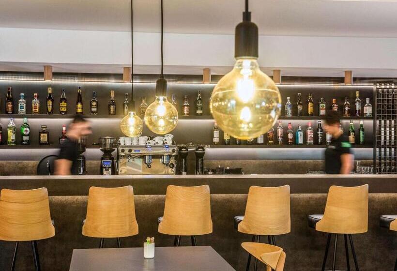 Fotos del hotel Ibis Styles Heraklion Central:  15