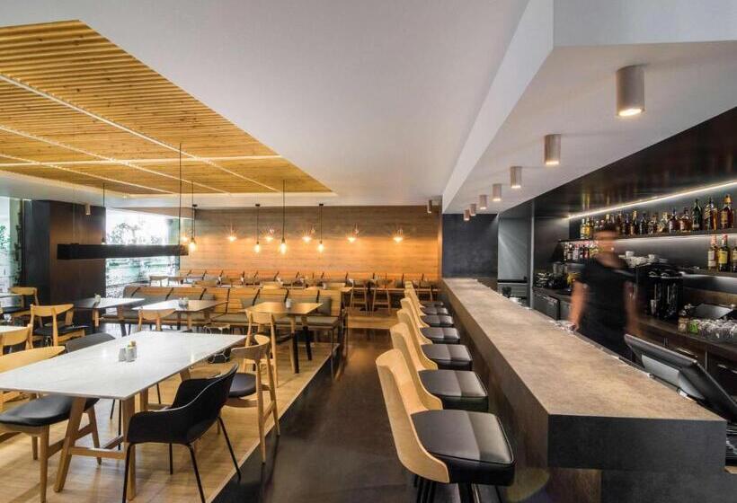 Fotos del hotel Ibis Styles Heraklion Central:  20