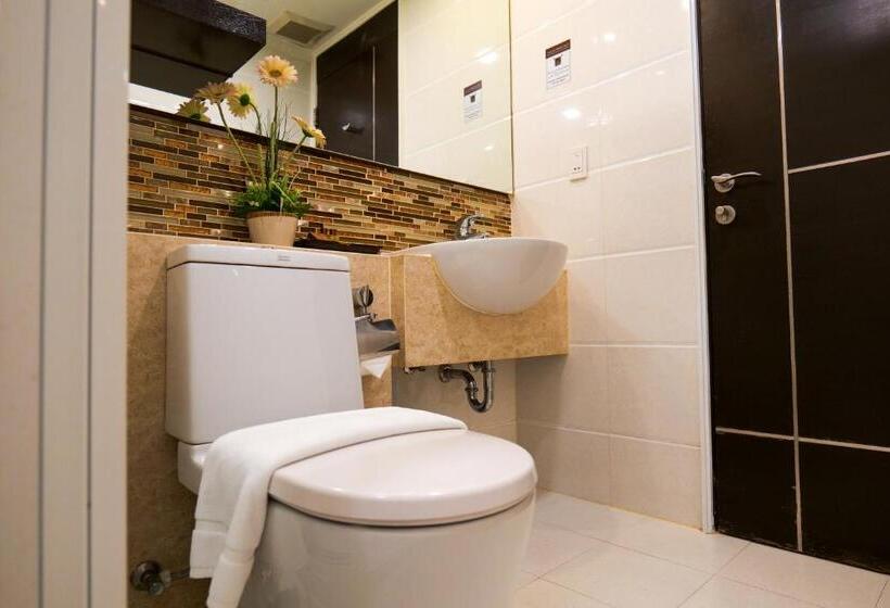 Fotos del hotel The Prestige Nana:  15