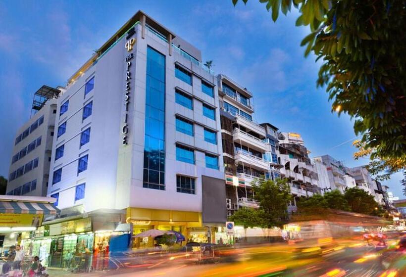 Fotos del hotel The Prestige Nana:  8