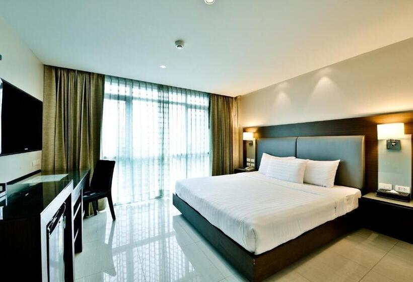 Fotos del hotel The Prestige Nana:  23