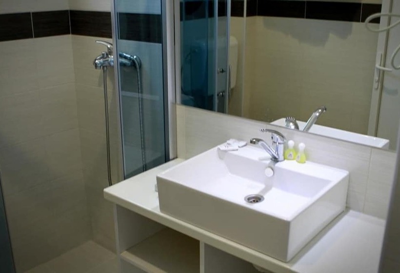 Fotos del hotel Prestol:  5