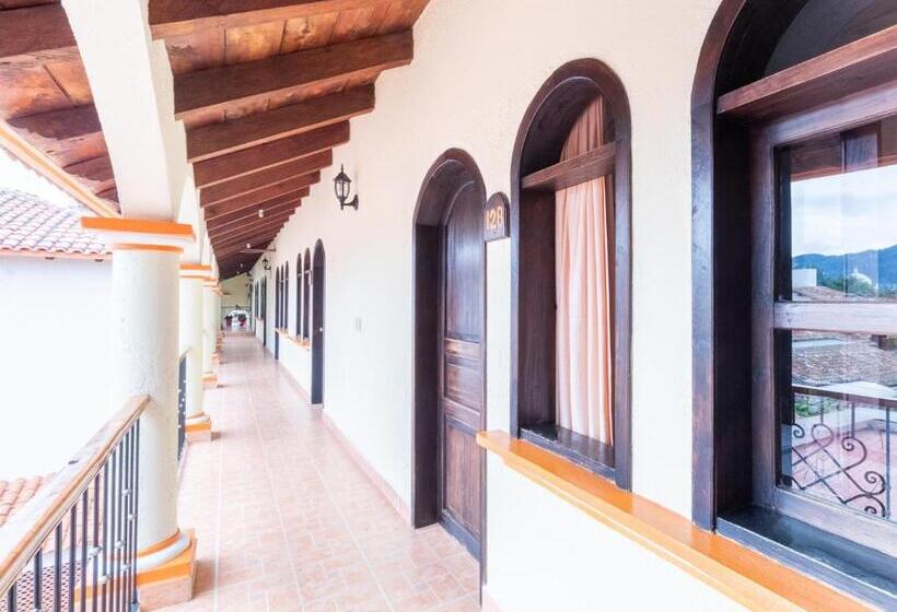 Fotos del hotel Villa Real Ii:  15