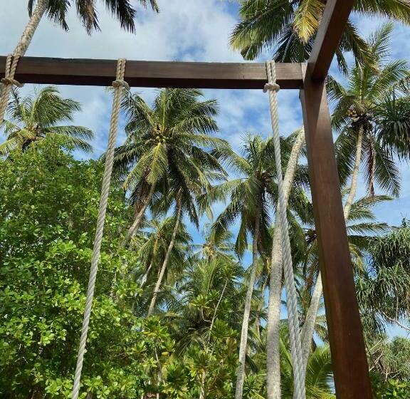 Fotos del hotel Sanjis The Seaside Cabanas:  17