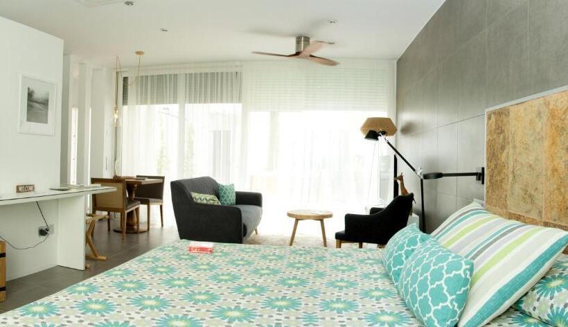 Fotos del hotel Allotjament Marjal - Adults Only:  11