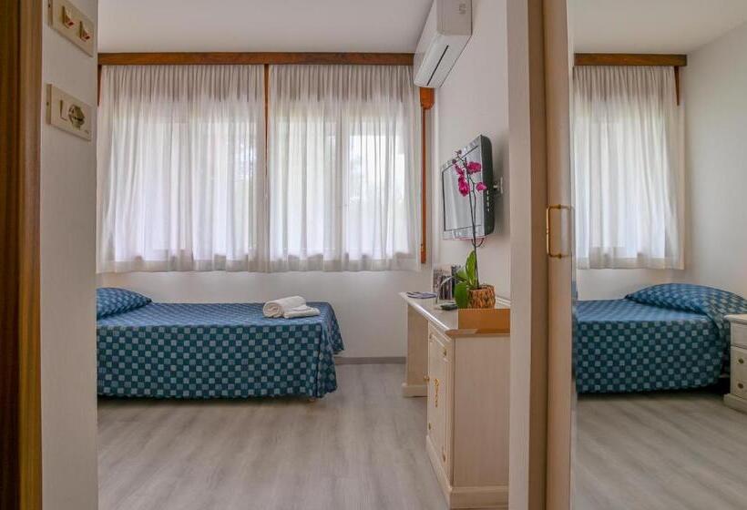 Fotos del hotel Adriaco:  17